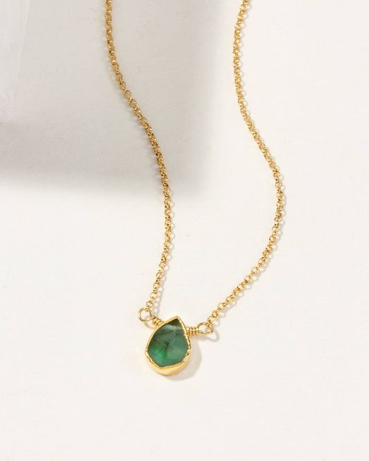 Emerald Gold Delicate Gemstone Necklace